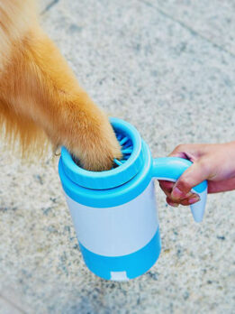 Factory Wholesale Automatic Dog Paw Cleaner,Dog paw club dog washer 134-10011